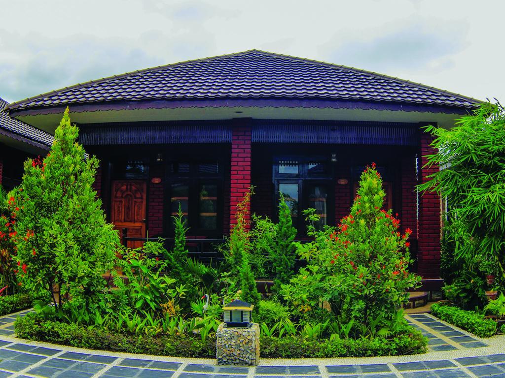 Hotel Brilliant Nyaung Shwe Kültér fotó