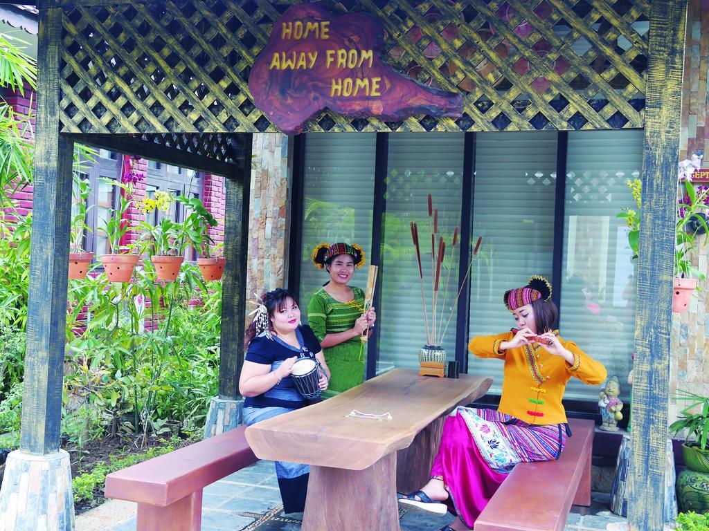 Hotel Brilliant Nyaung Shwe Kültér fotó