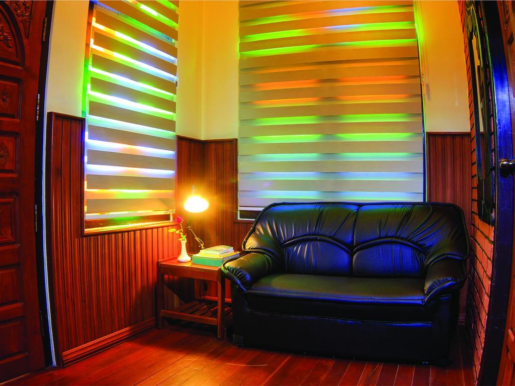 Hotel Brilliant Nyaung Shwe Kültér fotó