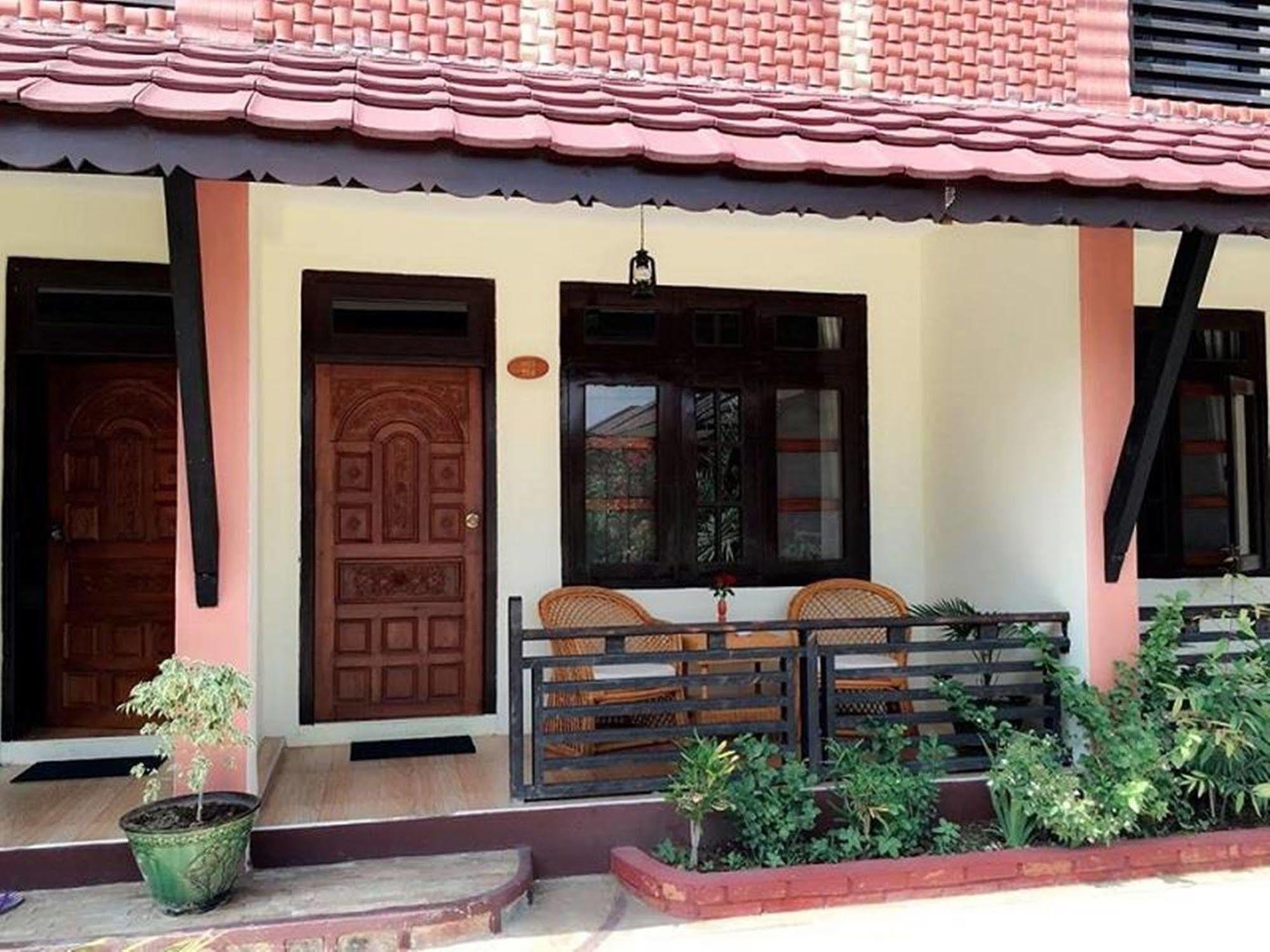 Hotel Brilliant Nyaung Shwe Kültér fotó