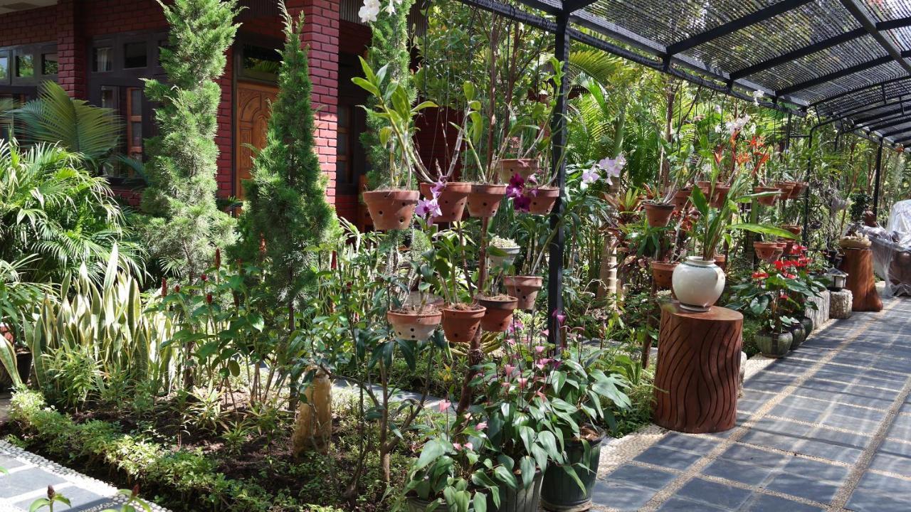Hotel Brilliant Nyaung Shwe Kültér fotó